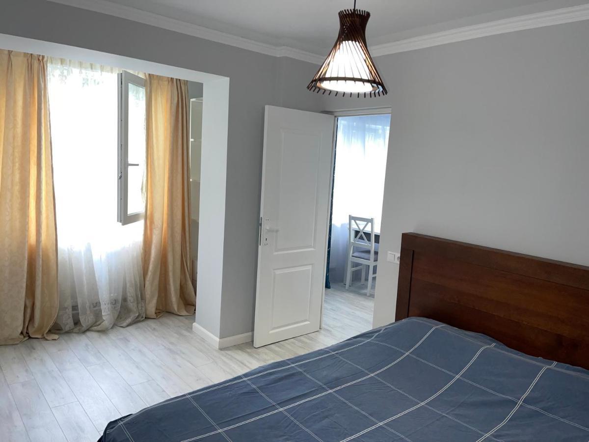 Apartament Bancila Apartment Botoșani Bagian luar foto